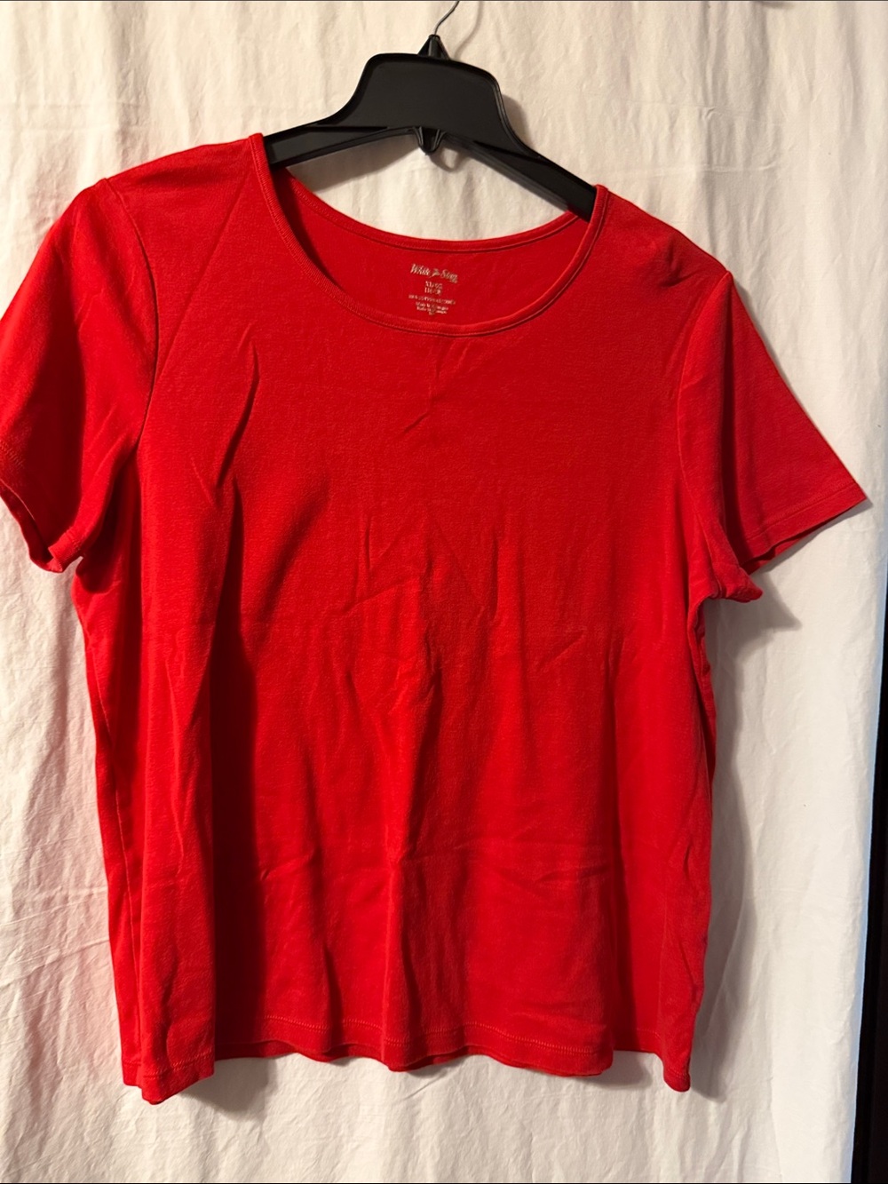 White Stag Red Short Sleeve Scoop Neck Tee